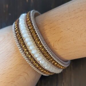 Elegant Gold and Brown Bracelet